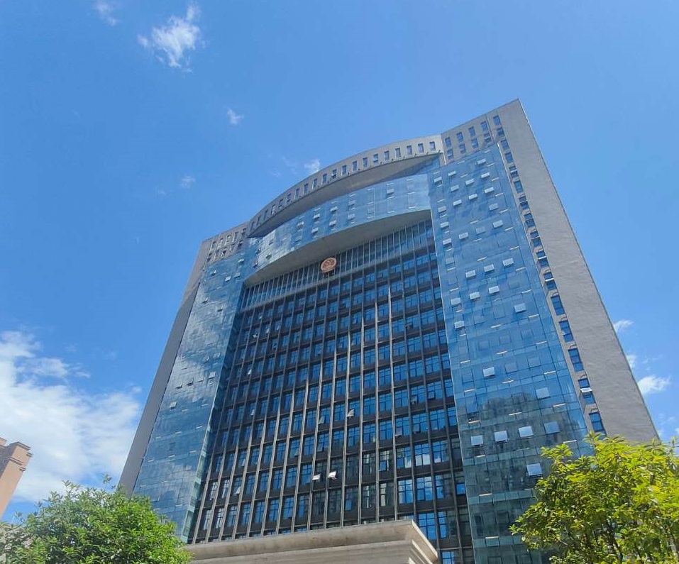 1727252385175160.jpg 1727252385175160.jpg